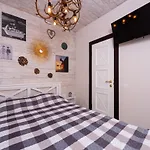 Comfortable Bunker Self Check-in 24 7 *