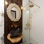 Comfortable Bunker Self Check-in 24 7