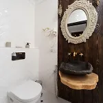 Comfortable Bunker Self Check-in 24 7 *