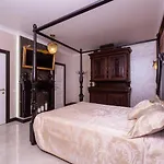 Comfortable Bunker Self Check-in 24 7 *