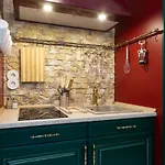 Comfortable Bunker Self Check-in 24 7 *