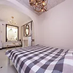 Comfortable Bunker Self Check-in 24 7 Appartamento