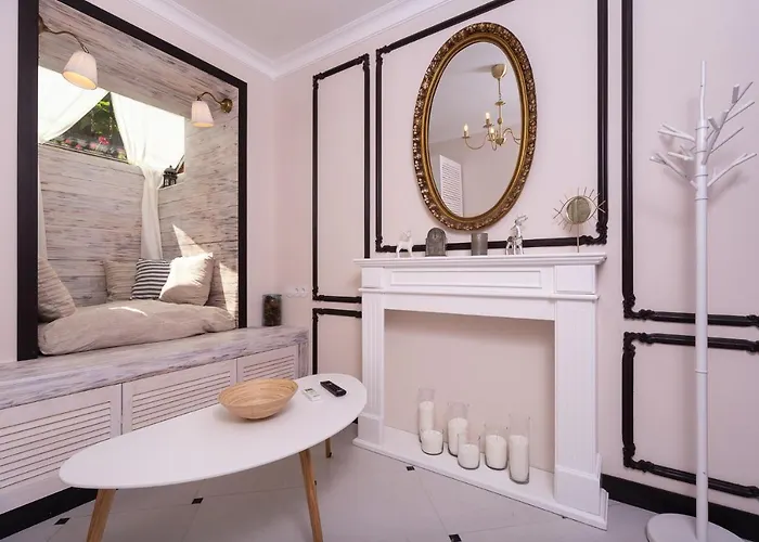 Comfortable Bunker Self Check-in 24 7 Odessza