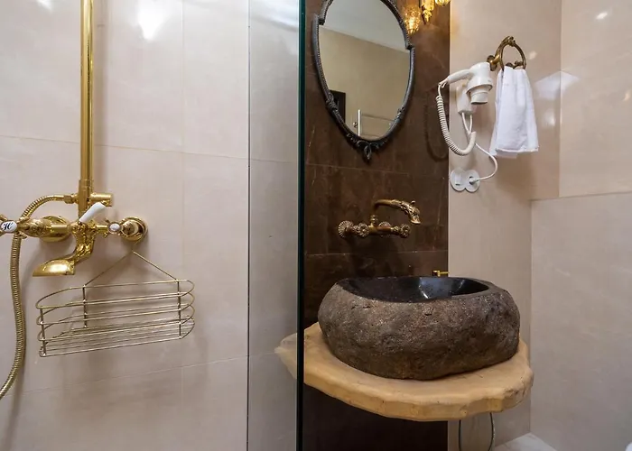 Comfortable Bunker Self Check-in 24 7 Apartman *