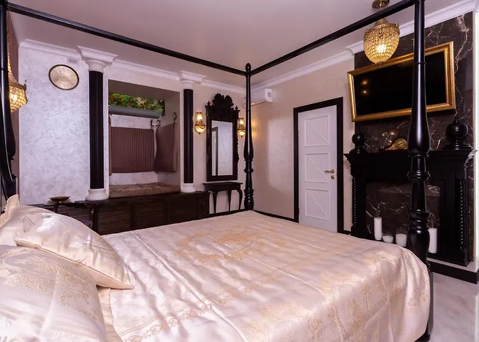 Comfortable Bunker Self Check-in 24 7 Odessza